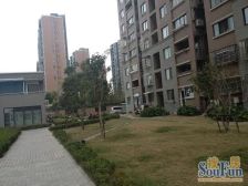 经典三房楼层好,近18.11线,配套齐全