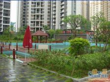 商圈小区花园 龙城国际 高层2房 户型方正实用