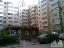 宁安小区一室一厅52.17平米另有15平米花园