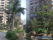 实用4房大平层,业主重新装修,拎包入住。