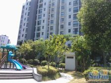 大户型,采光无遮挡,精装修,地理位置好。