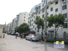 户型方正,采光充足,交通便利,精装修