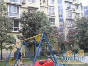 绿洲华苑3室1厅东南