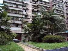 黄泥磅轻轨站300米 精装大两房 看房方便