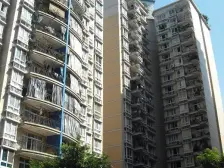 天星桥沙龙花园精装三房位置好交通方便