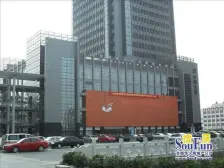 天虹龙湖商圈 8号线地铁口 配套设施齐全 交通便利