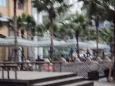 四房双卫外阳台 顶跃带屋顶花园