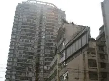 大礼堂 人民支路 正规大两室一厅 楼层适中