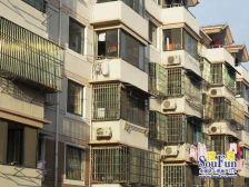 青苑二区114平中户阁楼好位置精装4室2厅2卫