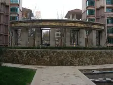 太阳岛 两室两厅 朝南 精装修