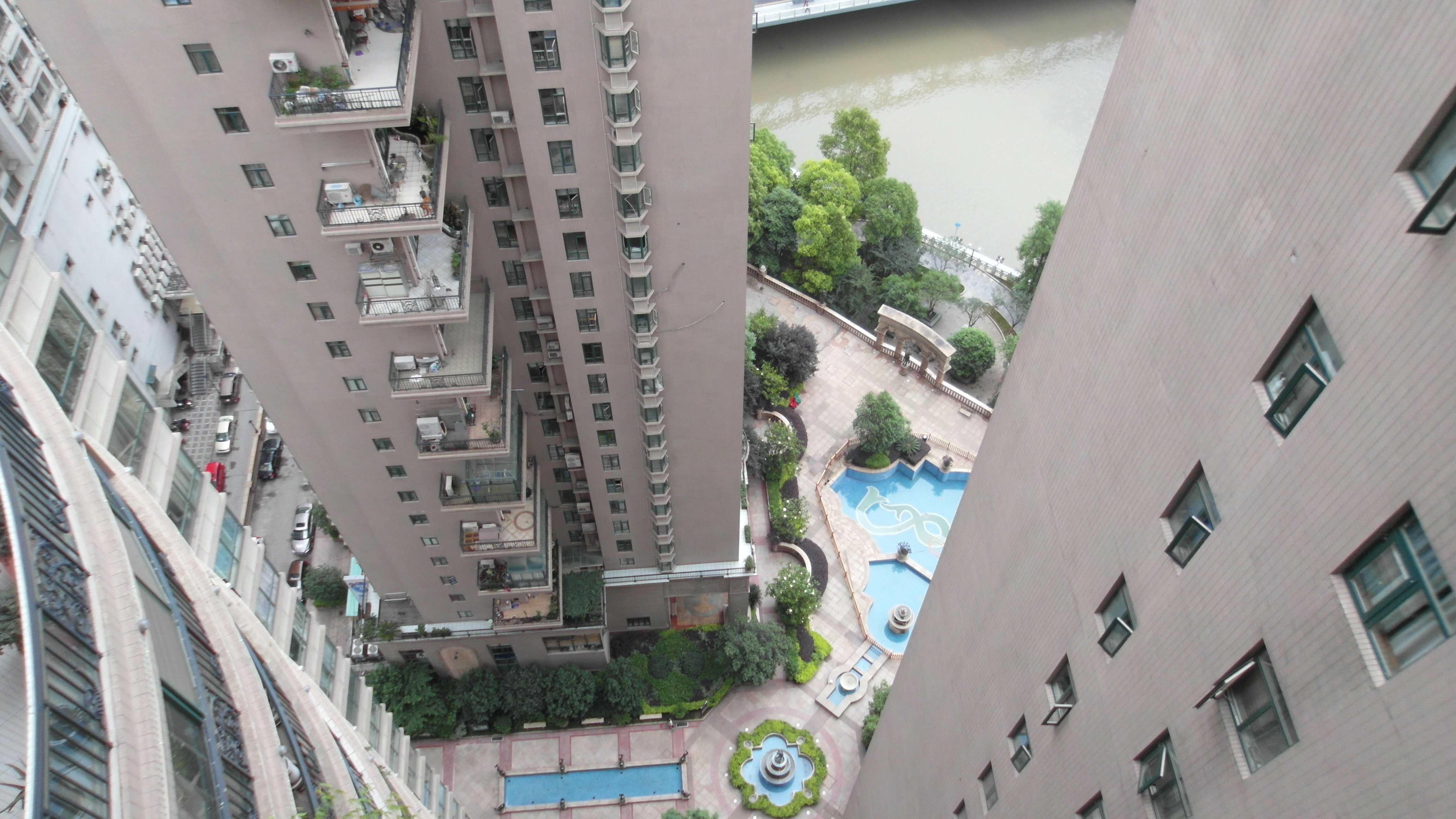 都司路市一医蓝波湾花园 3室2厅2卫精装拎包入住