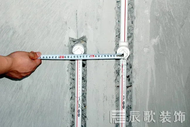 re:re:re:【金牌施工队】工人们的精益求精 冷热水管龙头间距 150mm
