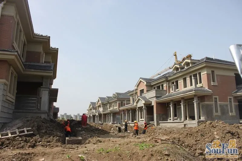 听说天泽园本周末就要加推了,楼主我特意赶来了解情况,这也是接手天泽