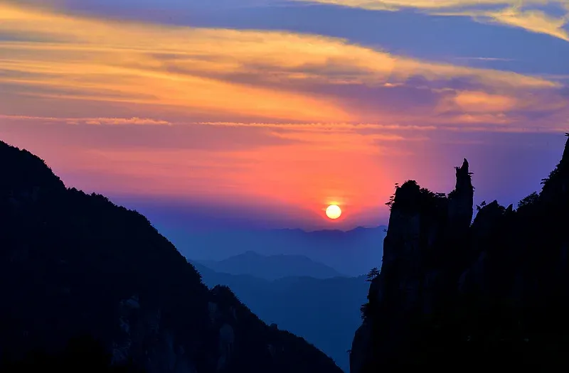 读万卷书不如行万里路