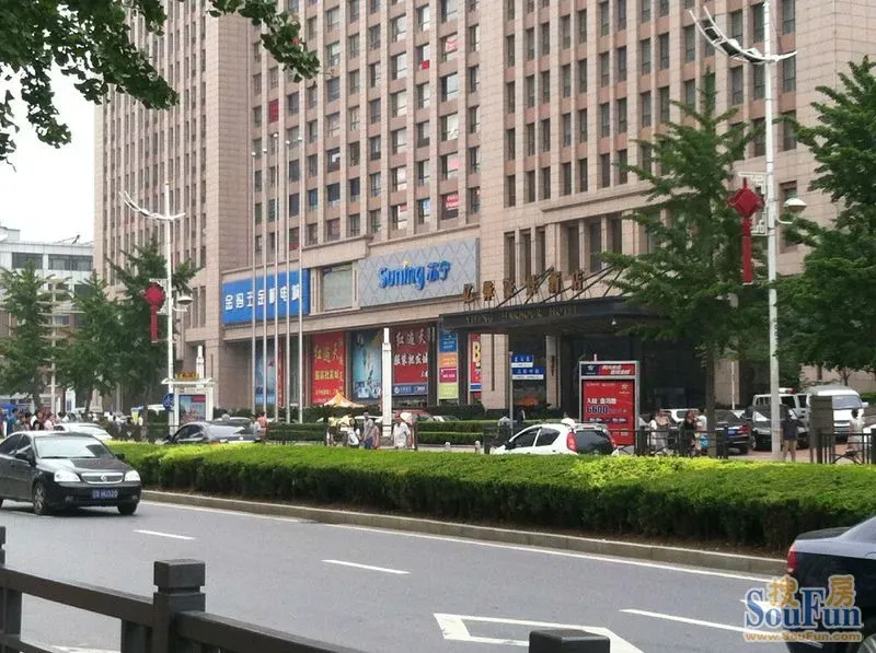 金马路现在好繁华,羡煞市内的孩纸!