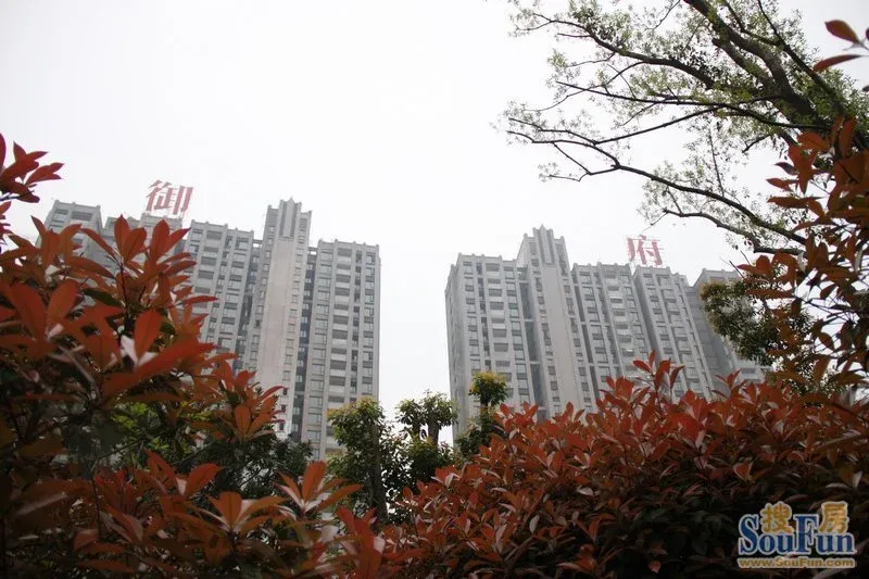 梅溪湖品牌 地产 旭辉御府二期精装两房总价35万起