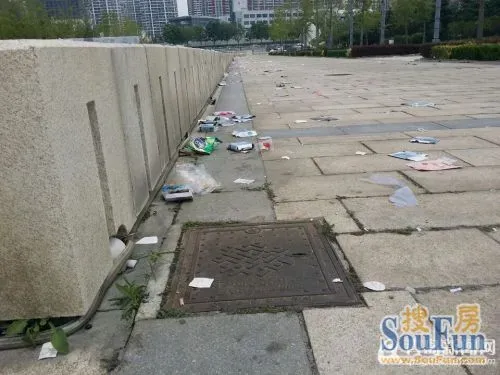 周杰伦青岛演唱会后垃圾遍地,素质也落地了吗?