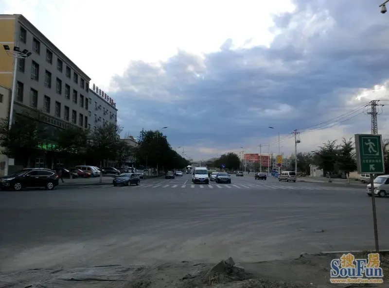 七道湾苏州路东延(通山水兰德住宅小区)工程正式开工了,有图有真相