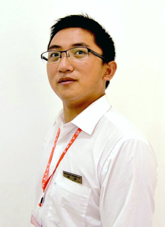 跟另外三个人合租,现在我要退租,押金不要了,可是