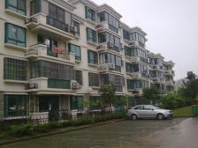 视野采光好,婚房装修2年,可以改3房,拎包入住