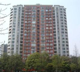 莱茵春天3室1厅东南南