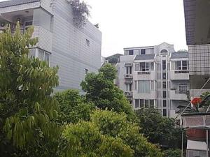 禾嘉花园 5室2厅 东 南
