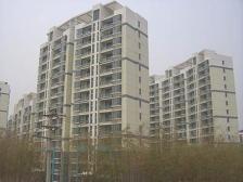 电梯顶楼复式,楼上层高正常,位置好,视野很开阔