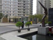 南北通方正全明 采光视野絶佳!轻轨上盖下楼既达 仁恒物业保障