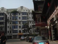 子固路南北通透,采光好近地铁视野好,诚心出售