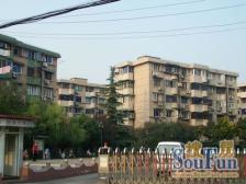 大院子,小区中间位置,双南全明两房