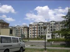 绿地新干线 门口龙湖天街+5号线,健身层非顶楼