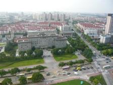 必卖房: 精装修+中楼层+钥匙房