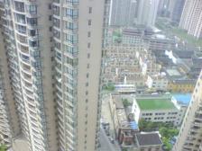 此房满五,房型方正,居住舒适度高 适合自住