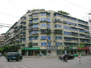 平安正街41号3室1厅东南