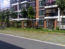 嘉骏香山苑 4室2厅 南 北