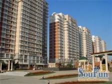 此房格局通透舒适,高层景观视,看湖看山