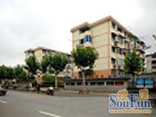 百联旁,厅有窗,全明户型,急售,中间楼层