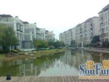 胥香园联排中间户 装修好保养好拎包入住 南入户带大院子