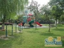 电梯顶楼复式+带车库+南北露台+四房朝南景观好