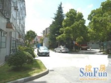 荷三小区 厅朝南卧室朝南户型 双天井 诚意出售