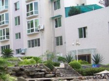 绿园两房+满五税费少+带小院子+小区环境好