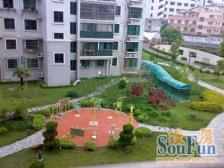 主卧朝南,一梯两户,小区中心位置,精装修,房型正气,采光充足