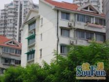 房子有带20平花园,看房提前一天,价格可谈