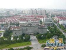 新出中间楼层大一房,小区C位 位置安静 看中价可谈,诚心卖