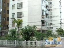 精装修3房,交通便利,诚意出售,单价低,业主置换