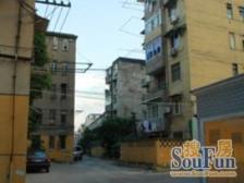 宛南六村 复旦电梯两房,黄金楼层,小区正在美丽家园改建中