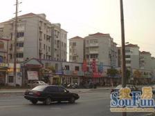 大金丰实惠两房出租,可接受短租,随时看房入住,紧邻地铁口