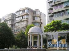 位置好,房子的户型好,采光很好