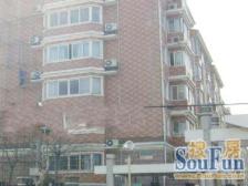 背靠大融城,小区环境优美,户型格局合理采光好!!!