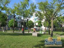 小区中心位置,次顶楼,户型正,得房率高